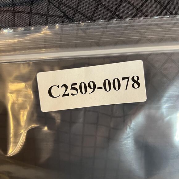 UNRL Pullover Mens XL Quarter Zip Grid Scheels Meridian Athletic Fit Stretch - Picture 8 of 8